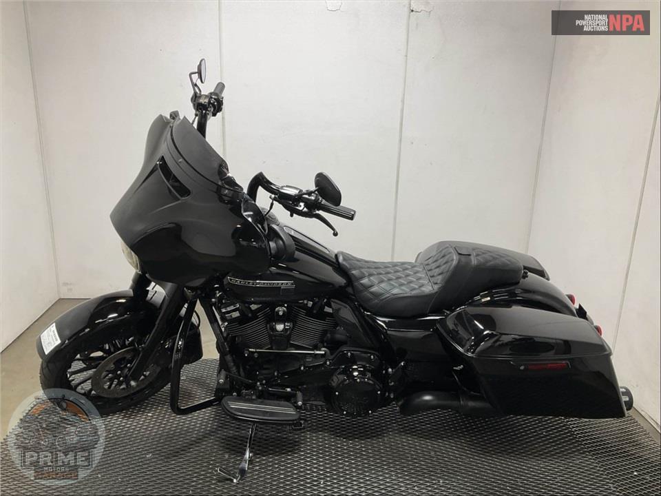 2019 Harley-Davidson FLHXS STREET GLIDE SPECIAL — фото 3
