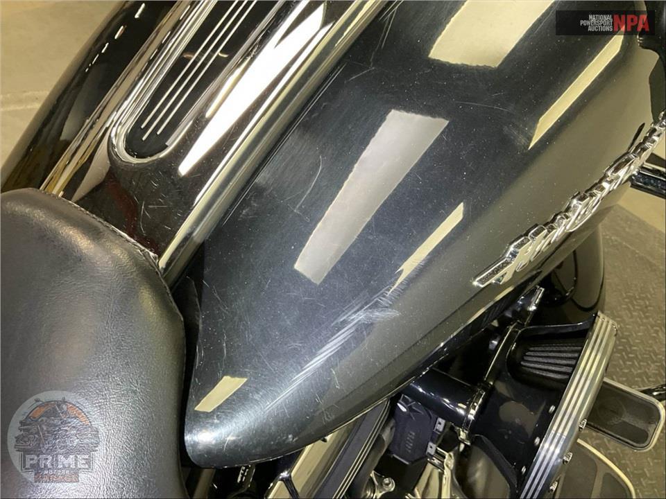 2015 Harley-Davidson FLTRX ROAD GLIDE — фото 19