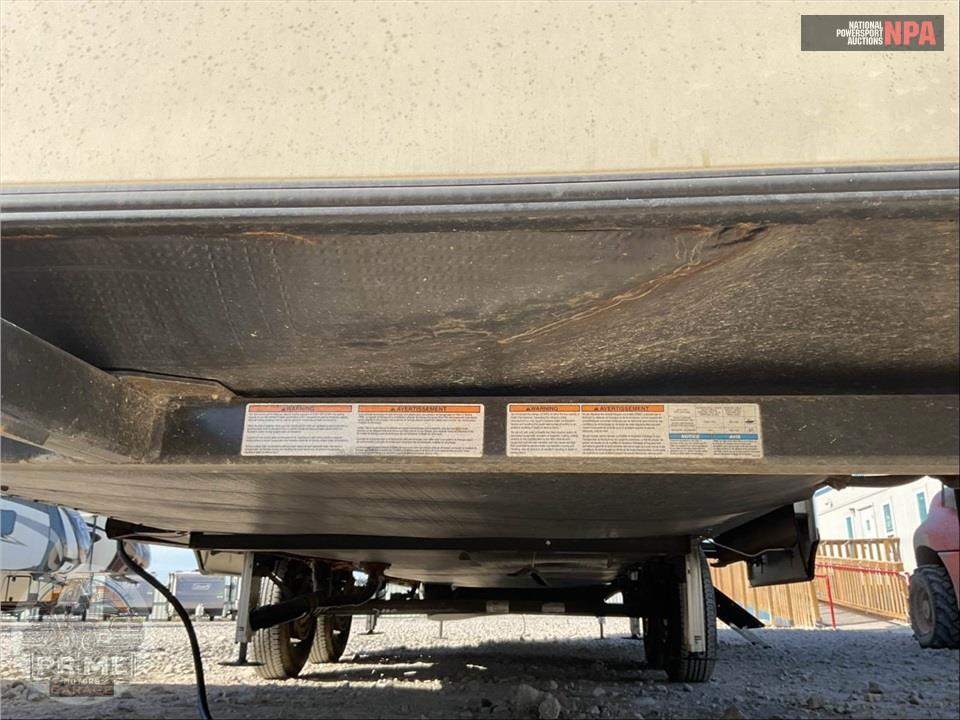 2020 Keystone Rv M-3801 FK - ALPINE FIFTH WHEEL SERIES — фото 39