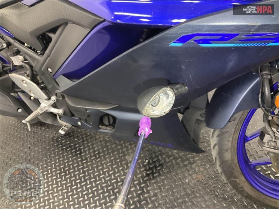 2023 Yamaha YZF-R3 — фото 27