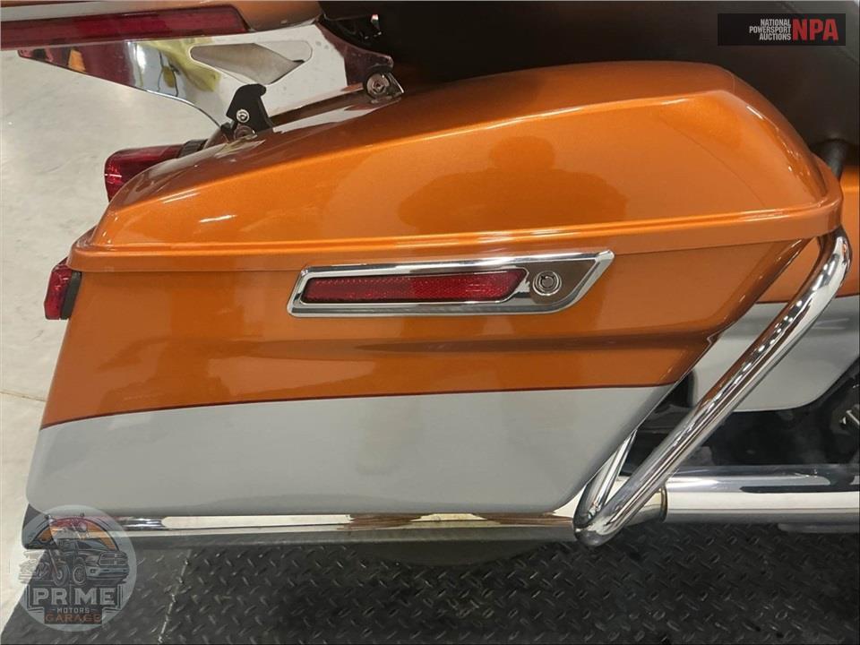 2014 Harley-Davidson FLHTK ELECTRA GLIDE ULTRA LIMITED — фото 25