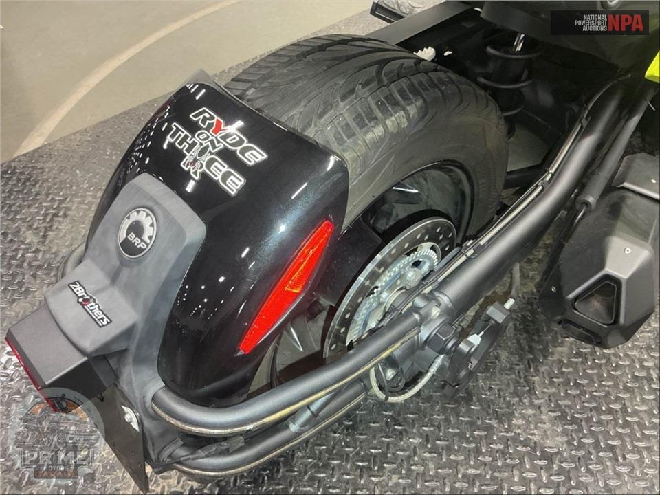 2022 Can-Am SPYDER F3-S SE6 — фото 17