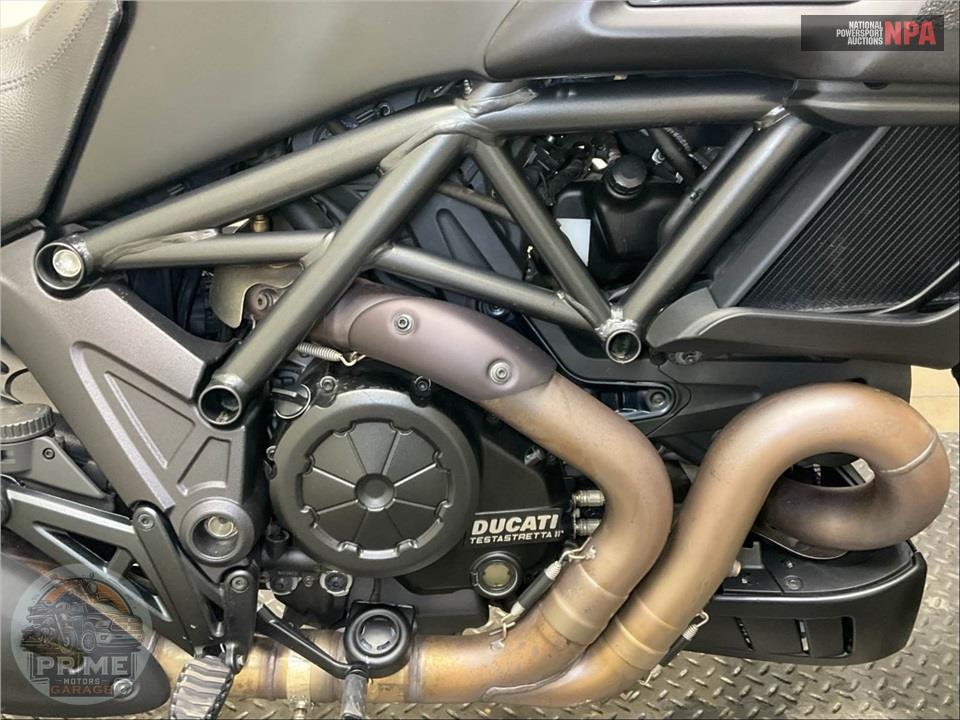 2016 Ducati DIAVEL DARK — фото 6
