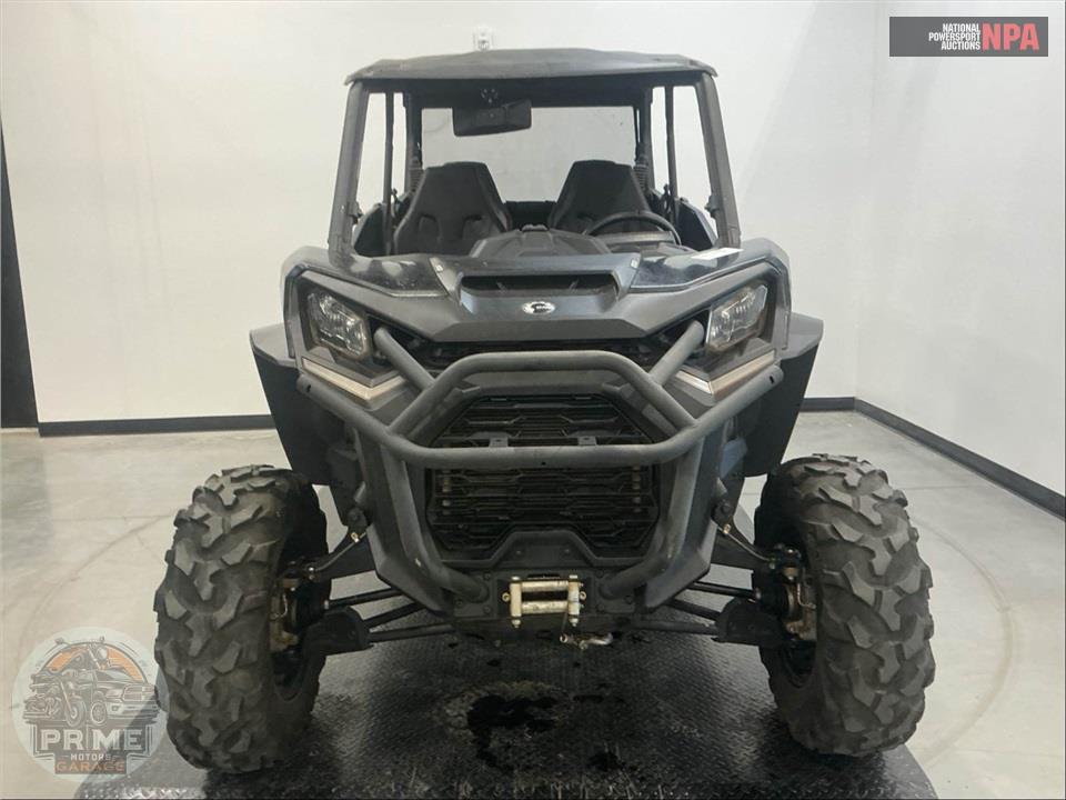 2025 Can-Am COMMANDER MAX XT 700 — фото 2