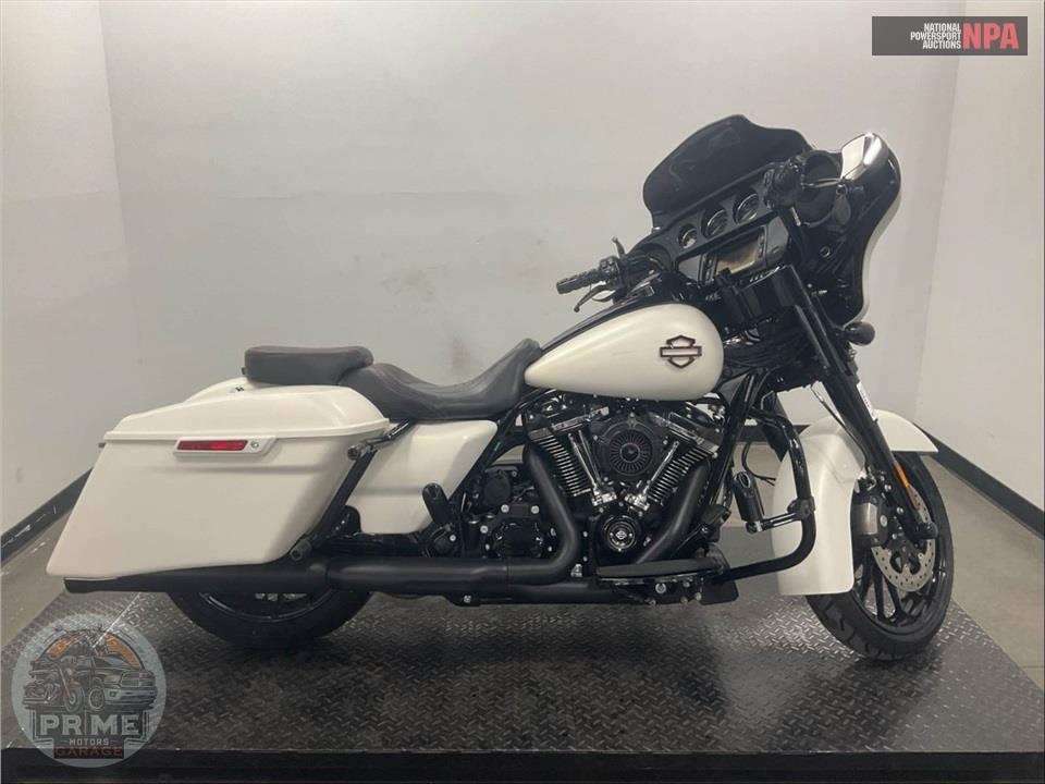 2018 Harley-Davidson FLHXS STREET GLIDE SPECIAL — фото 1