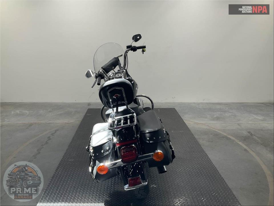 2016 Harley-Davidson FLSTC HERITAGE SOFTAIL CLASSIC — фото 4