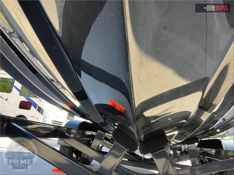 2019 Moomba MOOMBA CRAZ L=22/E=1 400HP INDMAR VD — фото 18