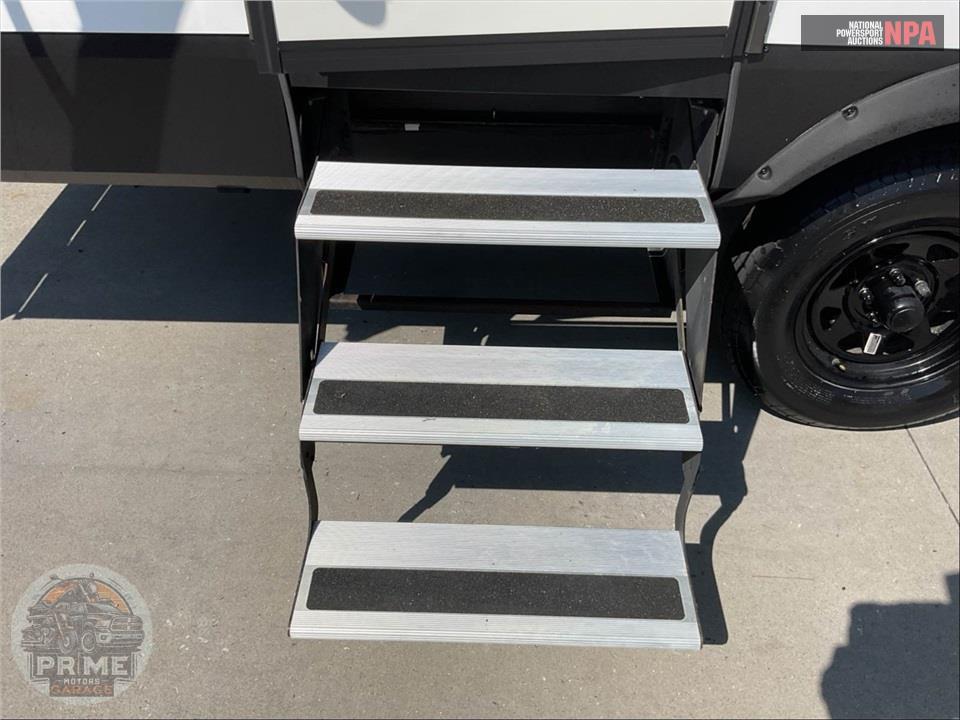 2021 Grand Design Recreational Vehicles M-221RB - TRANSCEND XPLOR SERIES — фото 31