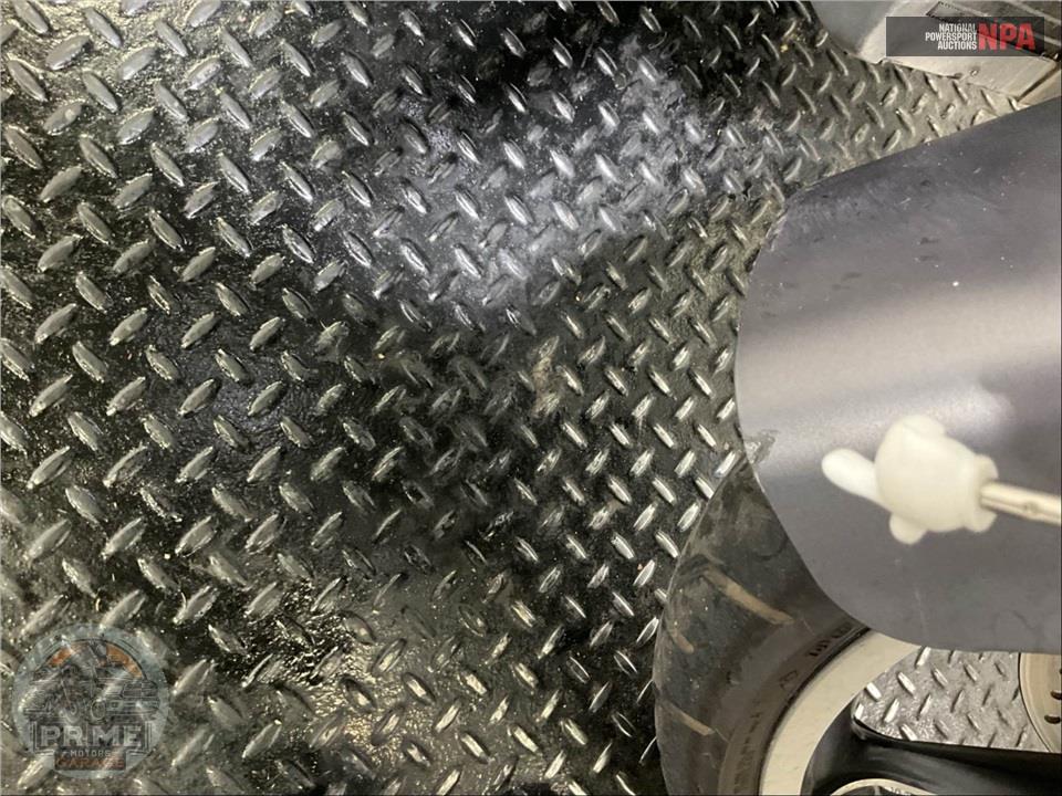 2017 Harley-Davidson FLHXS STREET GLIDE SPECIAL — фото 15
