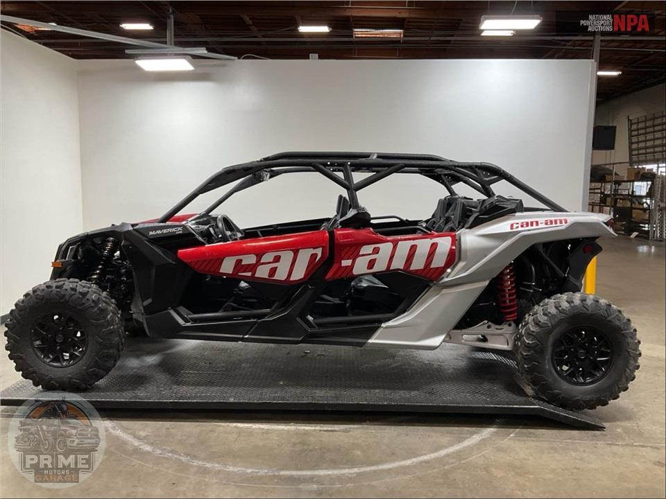 2025 Can-Am MAVERICK X3 MAX DS TURBO (RED & SILVER) — фото 3