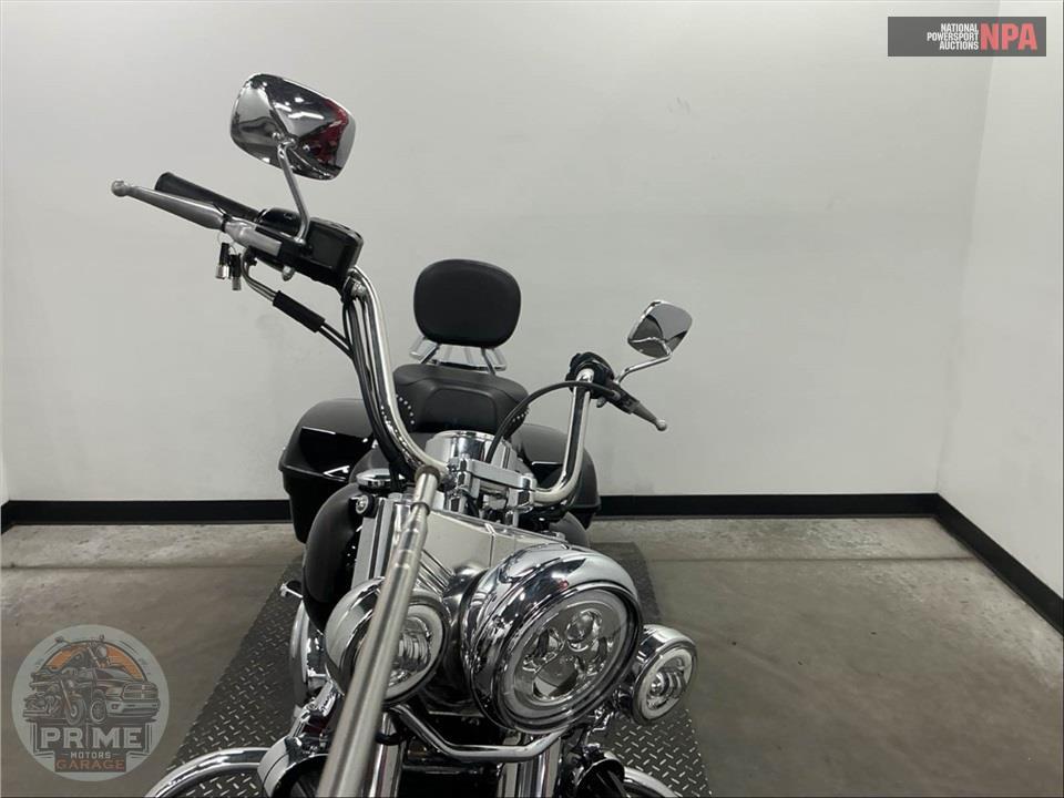 2002 Harley-Davidson FLSTC HERITAGE SOFTAIL CLASSIC — фото 15