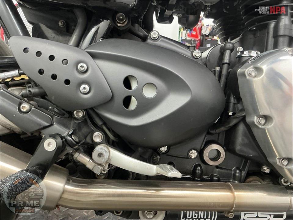 2017 Triumph THRUXTON 1200 R — фото 10