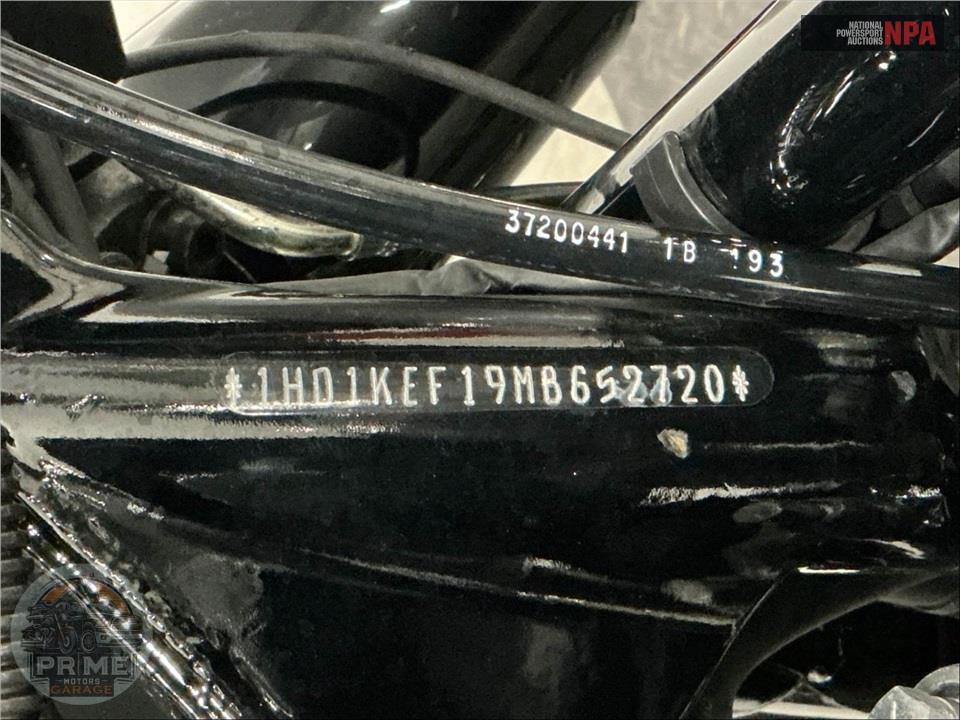 2021 Harley-Davidson FLHTK ULTRA LIMITED — фото 30