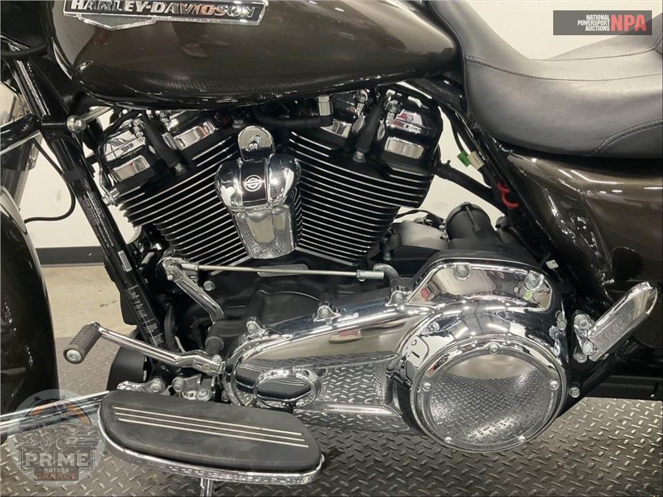 2021 Harley-Davidson FLHX STREET GLIDE — фото 7