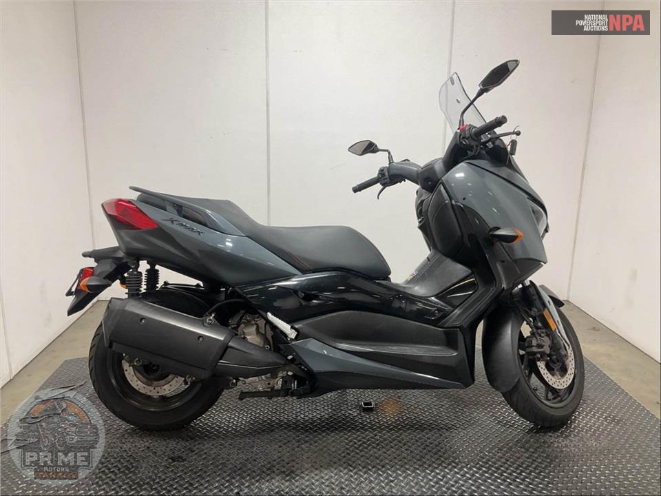 2022 Yamaha XMAX — фото 1