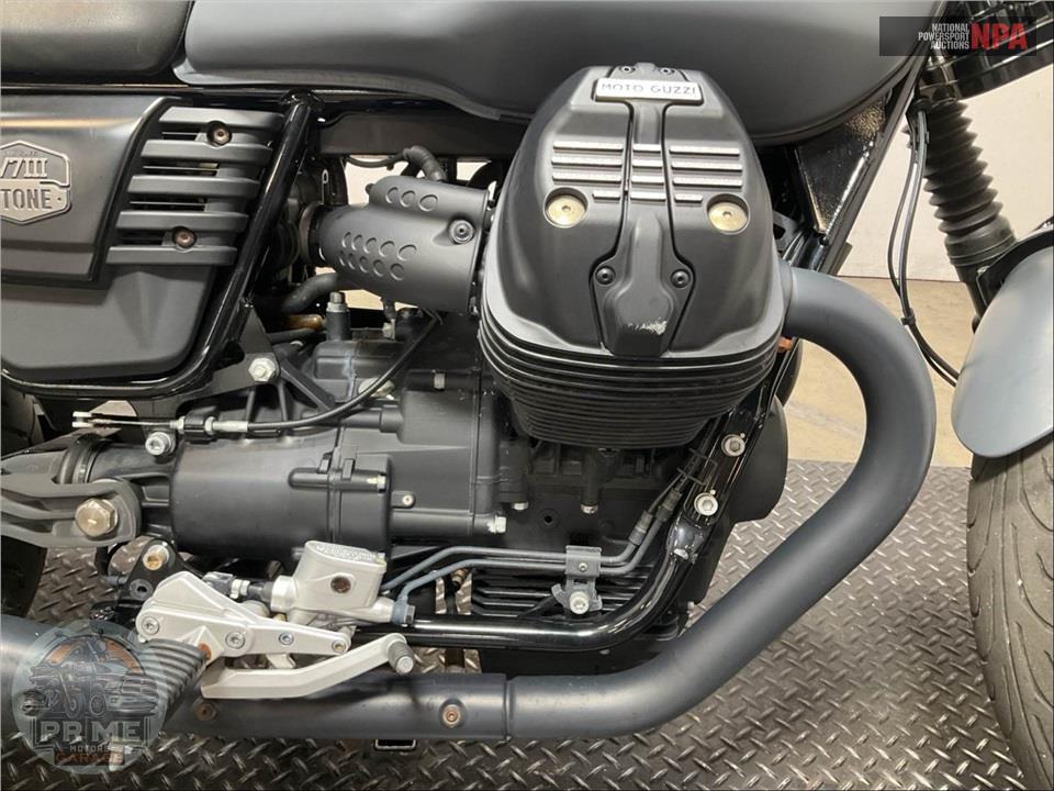 2020 Moto Guzzi V7 III STONE — фото 7
