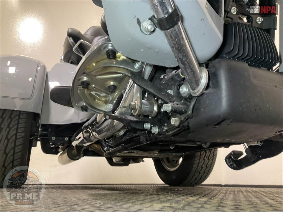 2024 Harley-Davidson FLHTCUTG TRI GLIDE ULTRA CLASSIC — фото 14