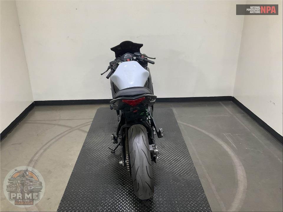 2015 Kawasaki EX650EFF Ninja 650 — фото 4