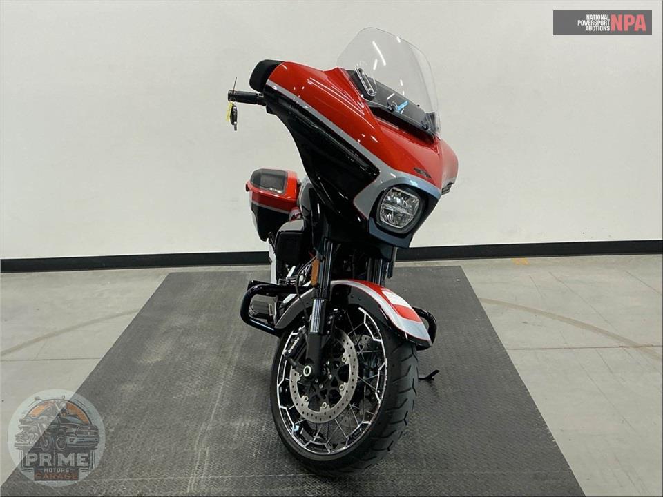 2024 Harley-Davidson FLHXSE CVO STREET GLIDE — фото 2