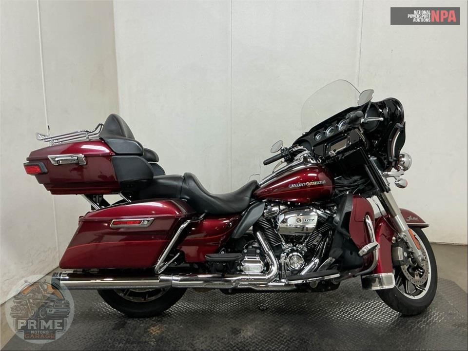 2017 Harley-Davidson FLHTK ULTRA LIMITED — фото 1