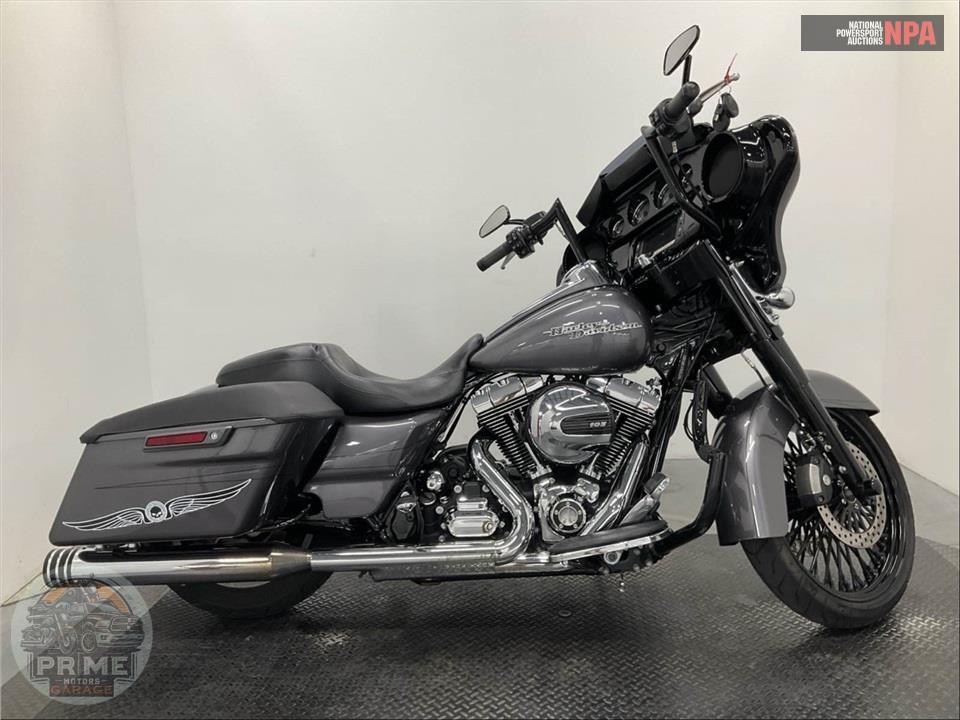 2015 Harley-Davidson FLHXS STREET GLIDE SPECIAL — фото 1