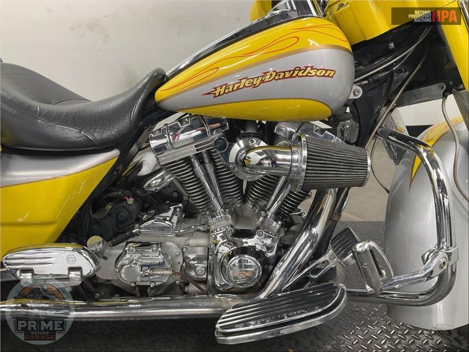 2005 Harley-Davidson FLHTCSE2 SCREAMIN EAGLE — фото 6