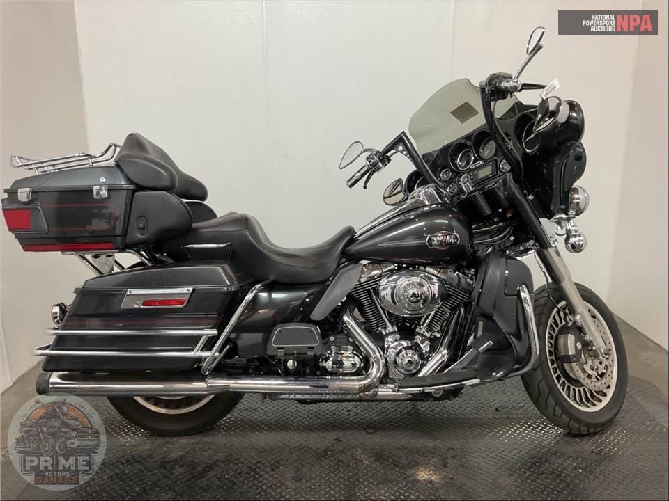 2009 Harley-Davidson FLHTCU ULTRA CLASSIC ELECTRA GLIDE — фото 1