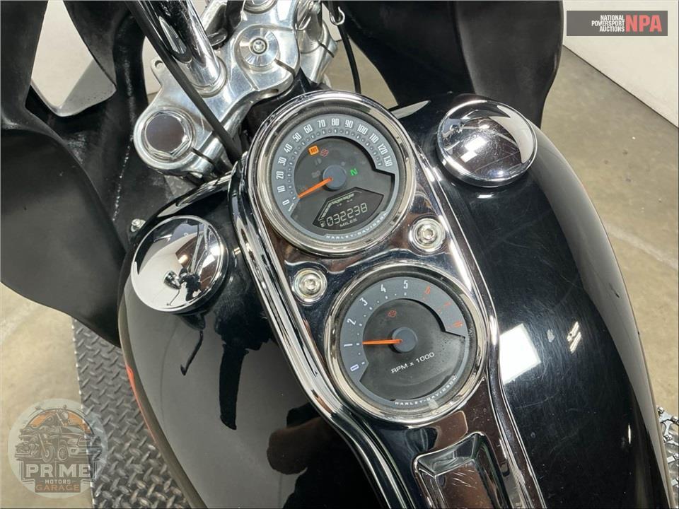 2019 Harley-Davidson FXLR LOW RIDER — фото 5