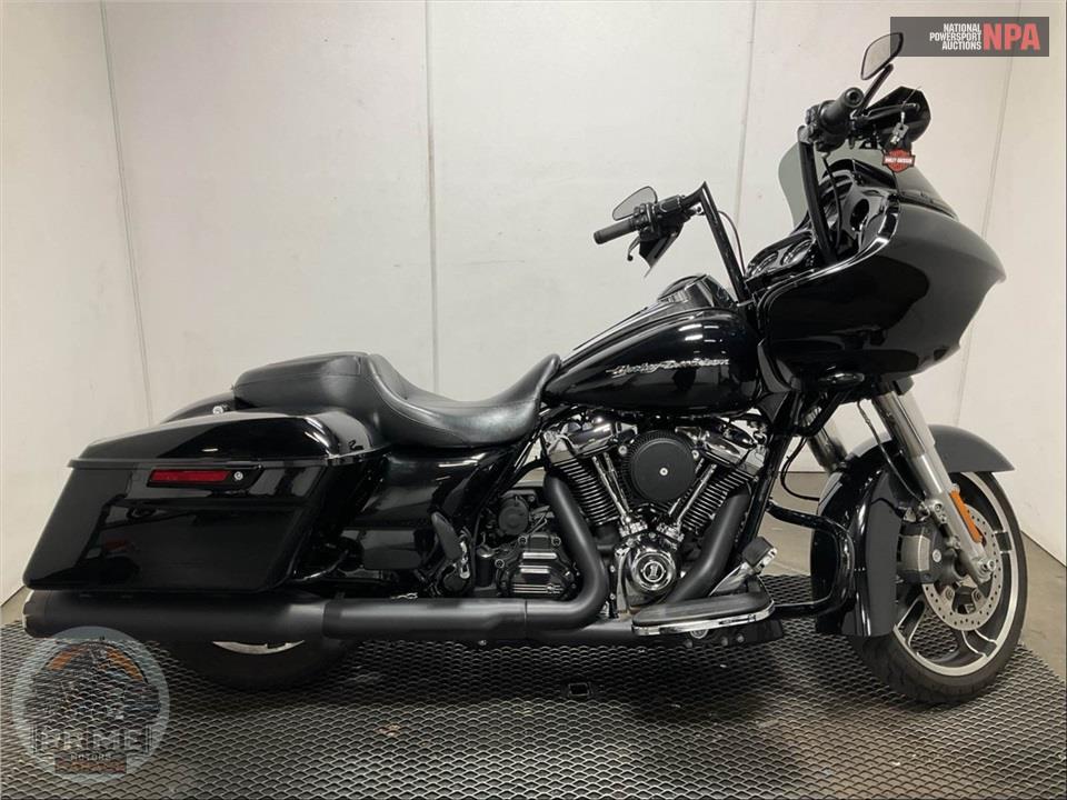 2017 Harley-Davidson FLTRXS ROAD GLIDE SPECIAL — фото 1