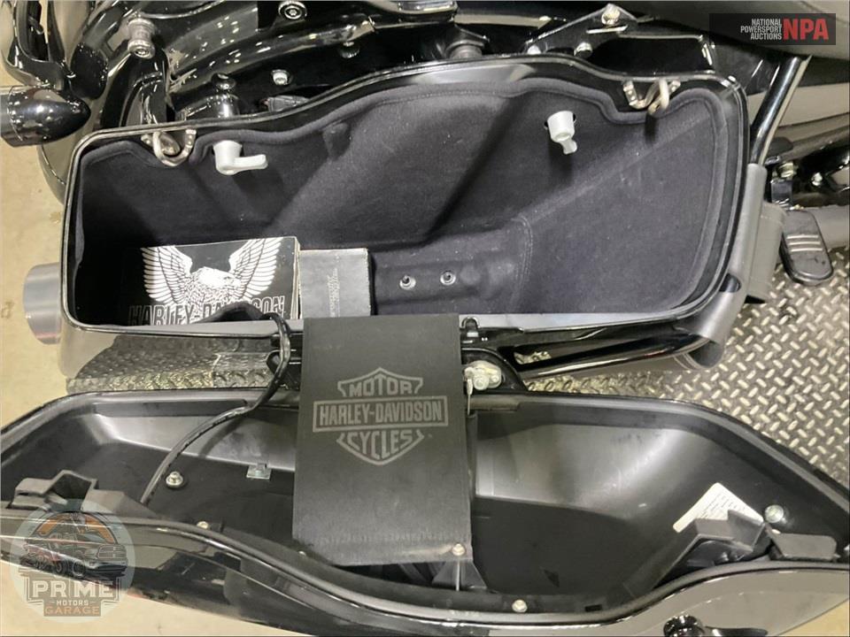 2018 Harley-Davidson FLHRXS ROAD KING SPECIAL — фото 23