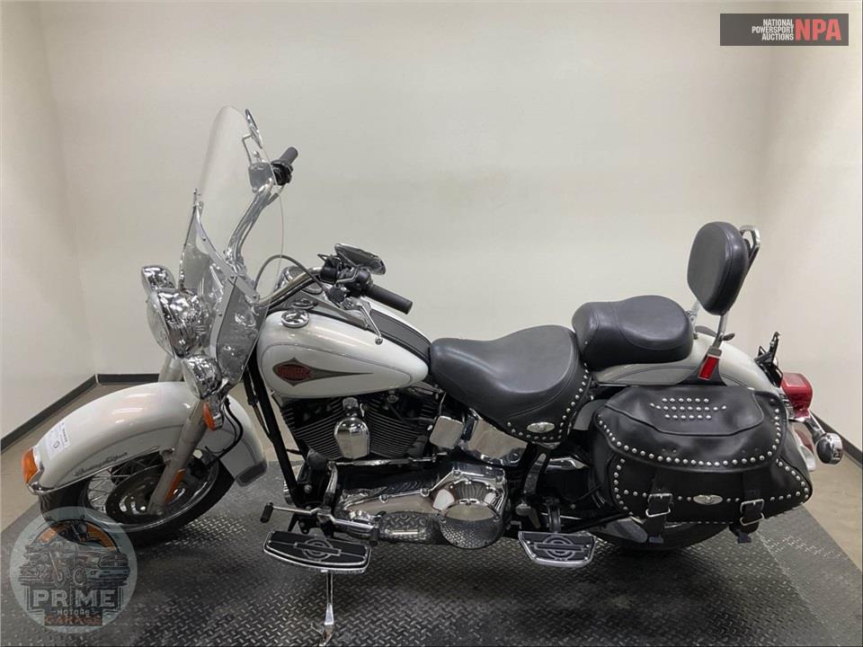 2001 Harley-Davidson FLSTC HERITAGE SOFTAIL CLASSIC — фото 3