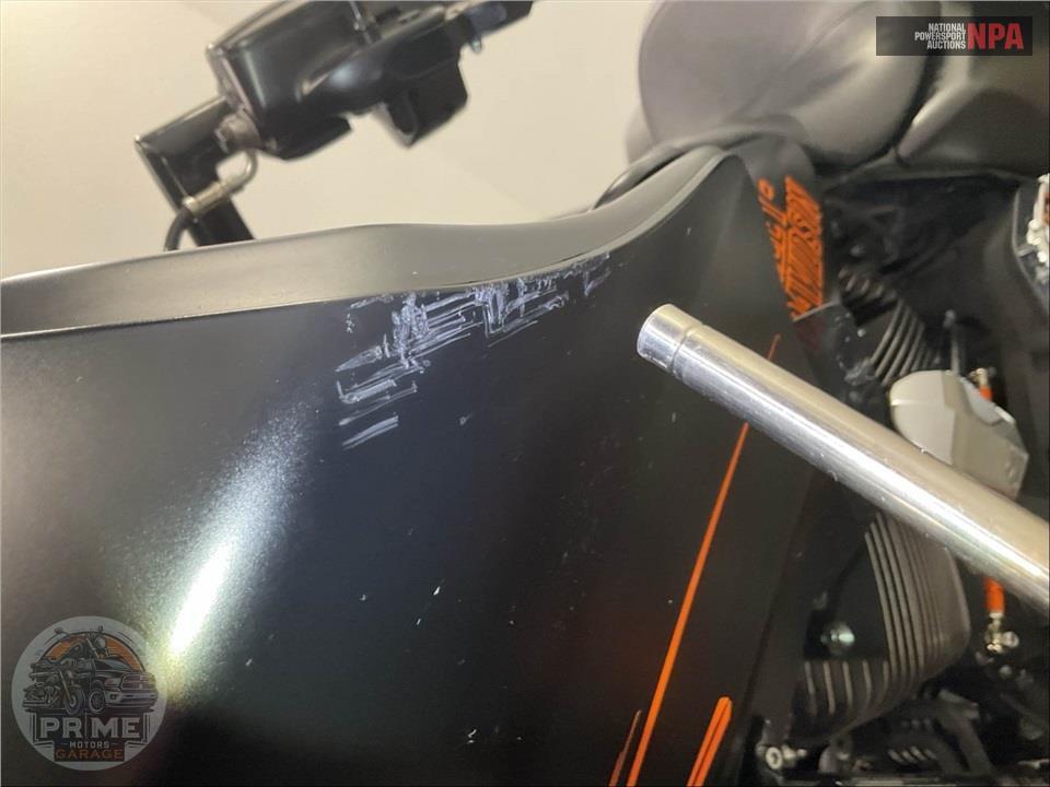 2015 Harley-Davidson FLTRX ROAD GLIDE — фото 14