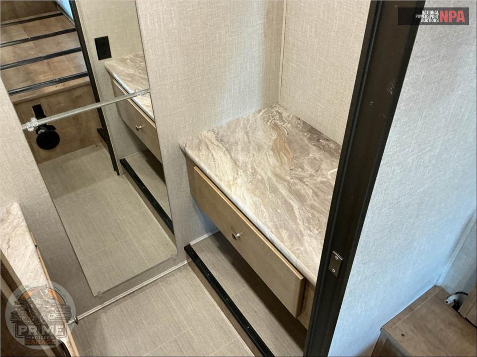 2019 Coachmen By Forest River M-240 FS FORD E450 - LEPRECHAUN SERIES — фото 24