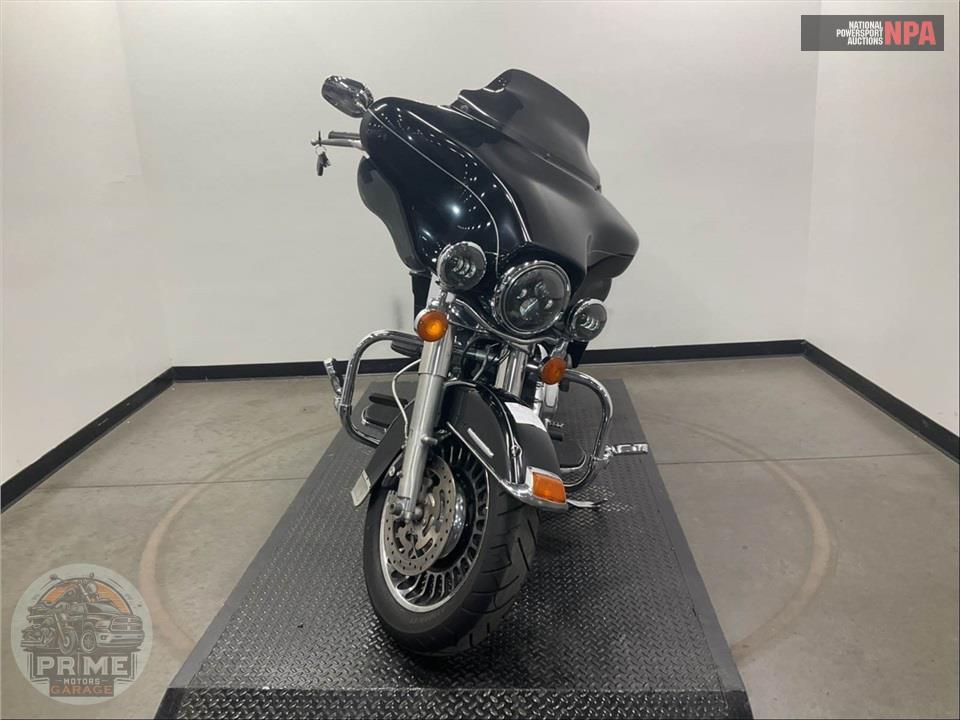 2011 Harley-Davidson FLHTK ELECTRA GLIDE UL LI — фото 2