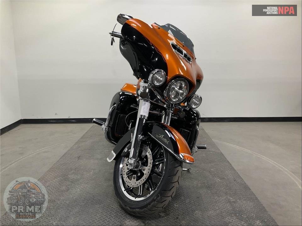 2016 Harley-Davidson FLHTK ELECTRA GLIDE ULTRA LIMITED — фото 2