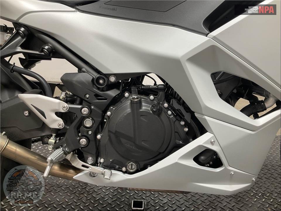 2025 Kawasaki EX500GSFNL NINJA 500 (ABS) — фото 6