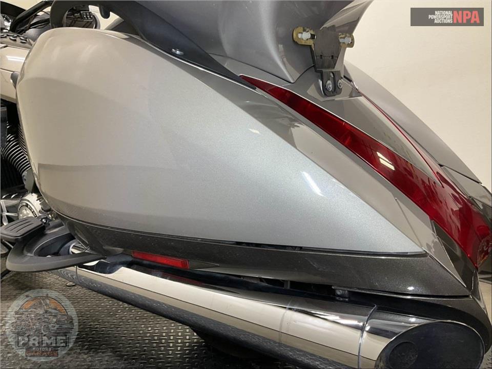 2013 Victory Motorcycles VISION TOUR — фото 24