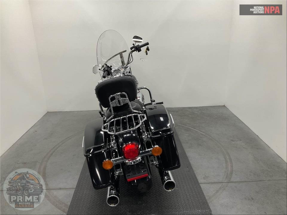 2019 Harley-Davidson FLHR ROAD KING — фото 4