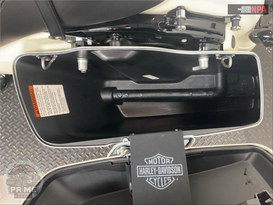 2019 Harley-Davidson FLHRXS ROAD KING SPECIAL — фото 17