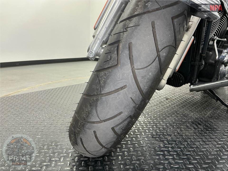 2019 Harley-Davidson FLDE DELUXE — фото 23