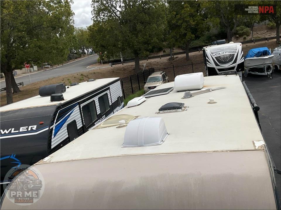 2015 Keystone Rv M-27 RLS - COUGAR SERIES — фото 20