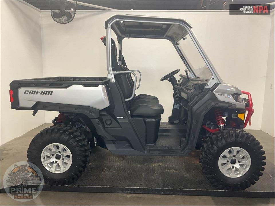 2025 CAN-AM DEFENDER X MR HD10