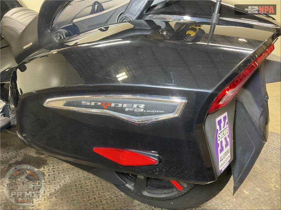 2016 Can-Am SPYDER F3 SE6 LIMITED — фото 29