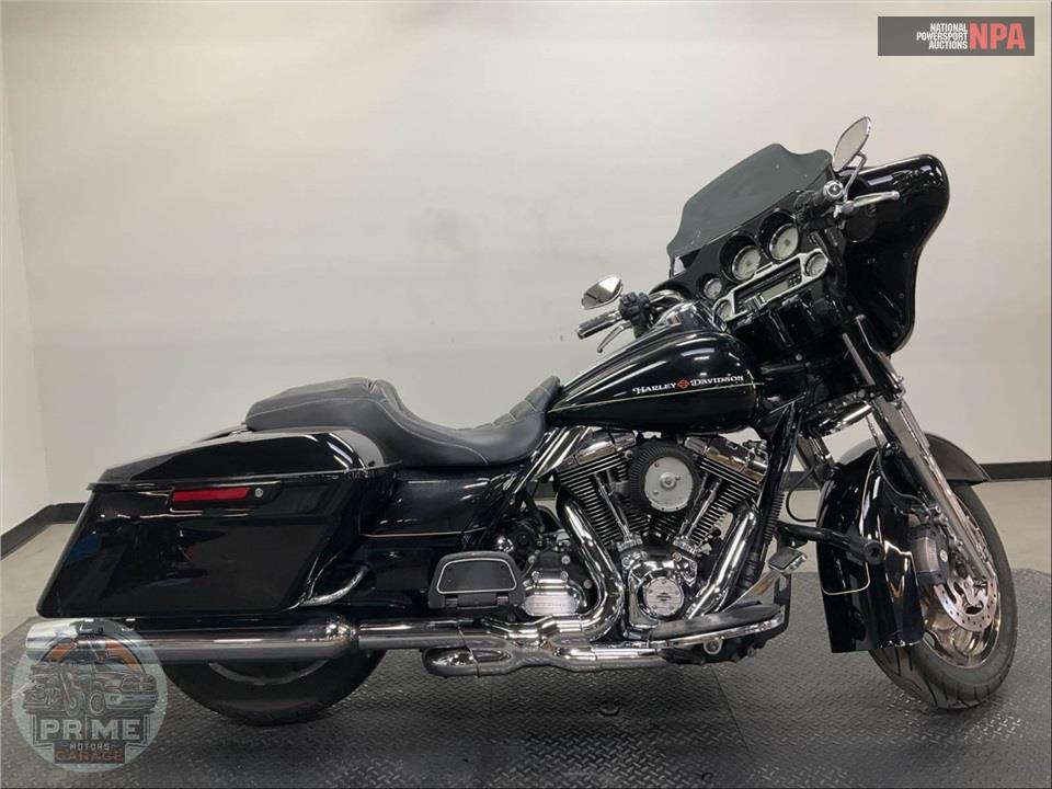 2013 Harley-Davidson FLHX STREET GLIDE — фото 1