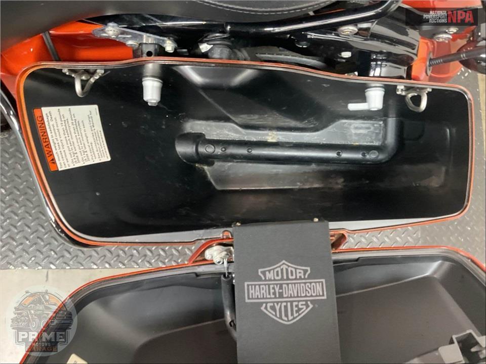 2019 Harley-Davidson FLHXS STREET GLIDE SPECIAL — фото 19