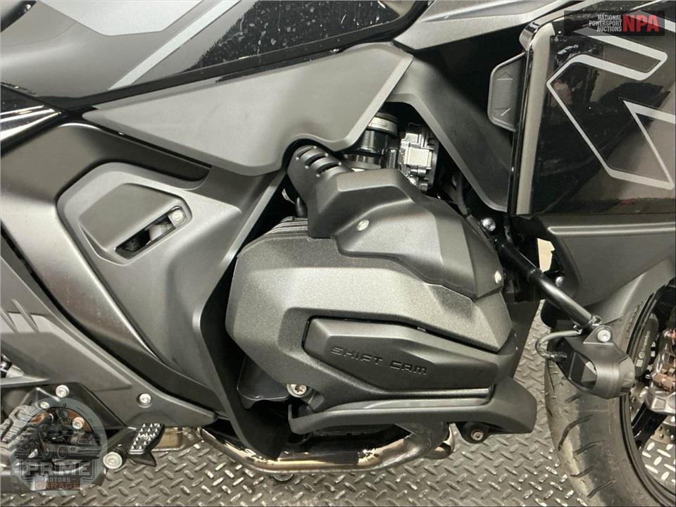 2026 Bmw R1300RT — фото 6