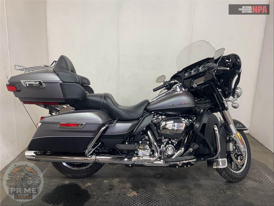 2017 Harley-Davidson FLHTK ULTRA LIMITED — фото 1