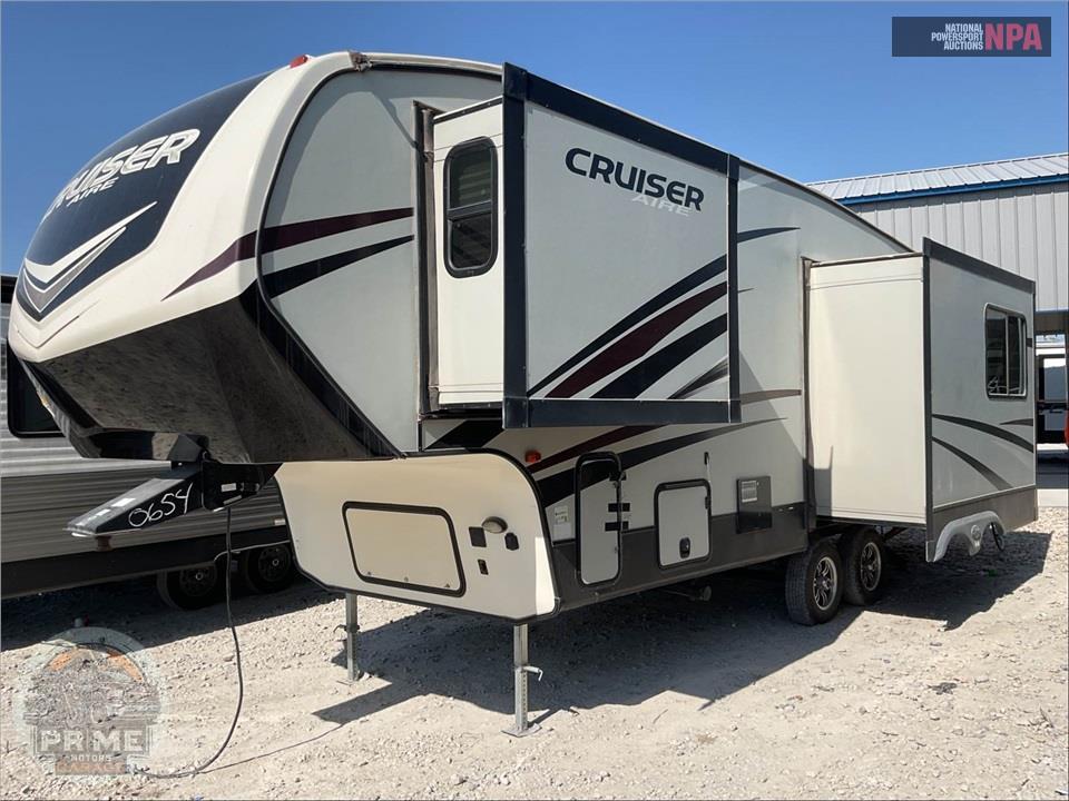 2018 Crossroads Rv M-25 RL - CRUISER AIRE FIFTH WHEEL SERIES — фото 2