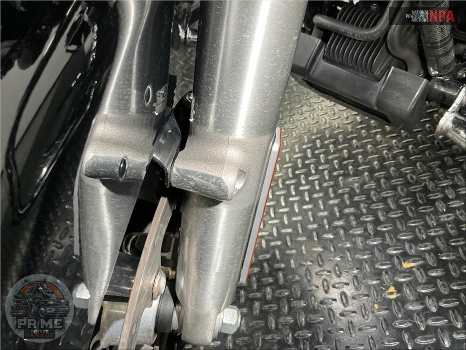 2014 Harley-Davidson FLHX STREET GLIDE — фото 53