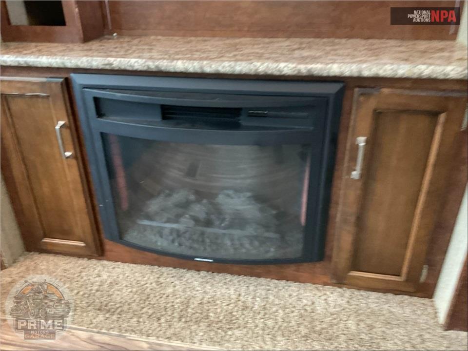 2017 Keystone Rv M-328 RL - OUTBACK SUPER-LITE SERIES — фото 25